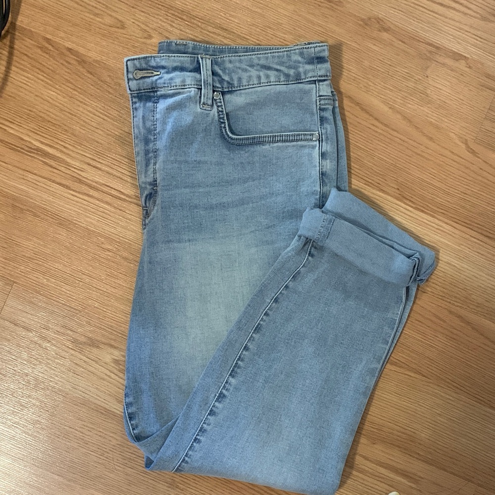 Tommy Bahama Light Blue Women's Jeans
